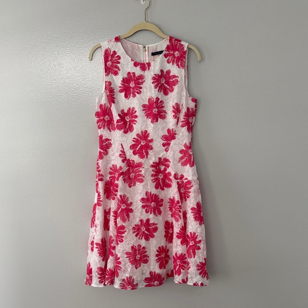 Tommy Hilfiger Women's A-Line Dress Whimsical Summer Floral Elegant Classy Sz 6